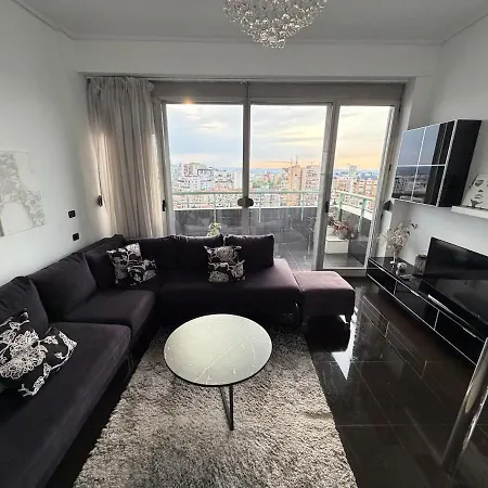 Center Rooftop Appartement Tirana